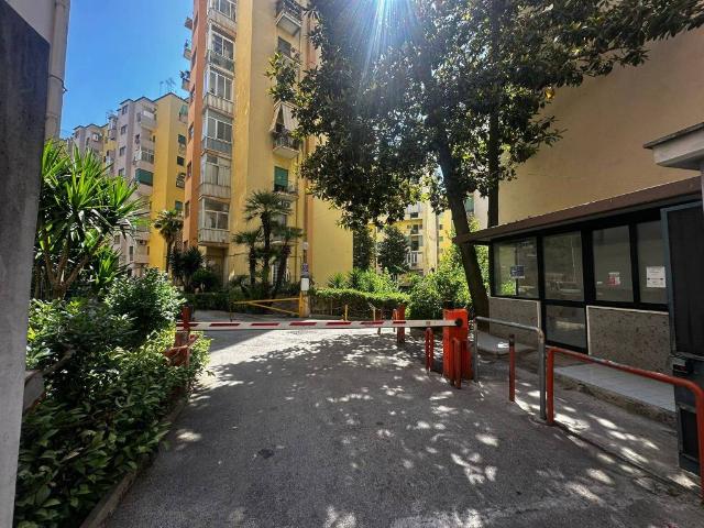 Appartamento in vendita a Napoli NA