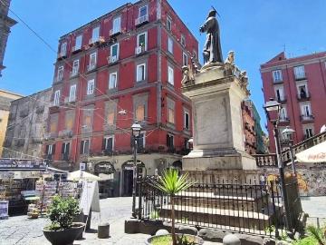 Appartamento in vendita a Napoli NA