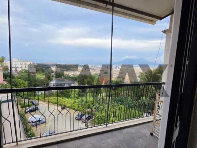 Appartamento in vendita a Napoli NA