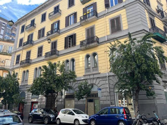 Appartamento in vendita a Napoli NA