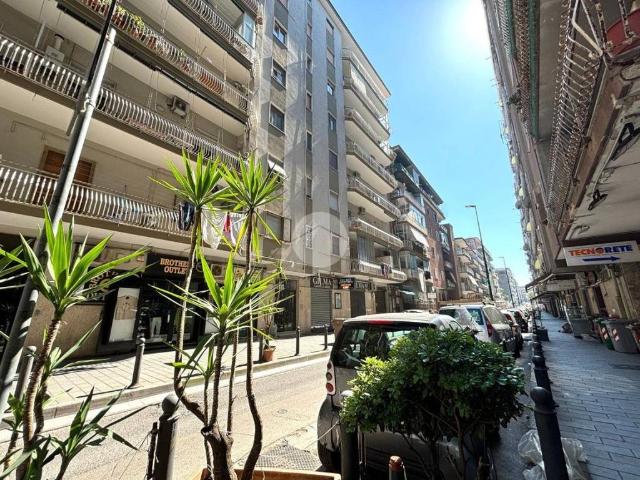 Appartamento in vendita a Napoli NA