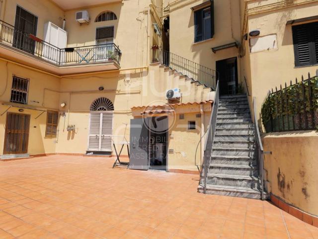 Appartamento in vendita a Napoli NA