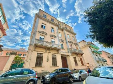 Viale campli flegrei, Via Bagnoli Napoli