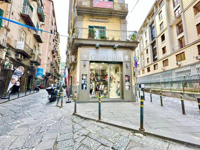 Appartamento in vendita a Napoli NA
