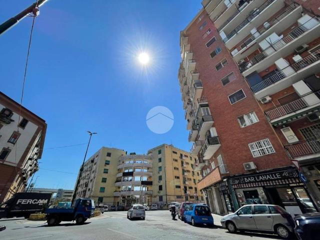 Appartamento in vendita a Napoli NA