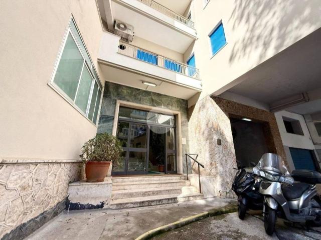 Appartamento in vendita a Napoli NA