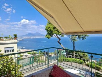 Appartamento in vendita a Napoli NA