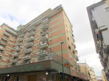 Appartamento in vendita a Napoli NA