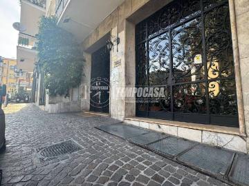 Appartamento in vendita a Napoli NA