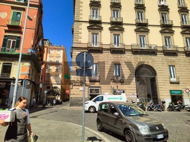 Appartamento in vendita a Napoli NA