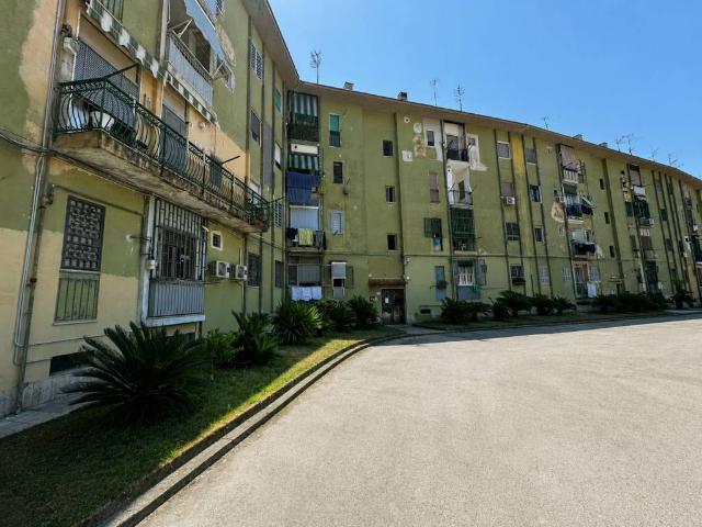 Appartamento in vendita a Napoli NA