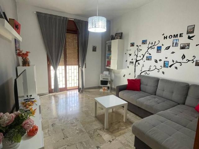 Appartamento in vendita a Napoli NA