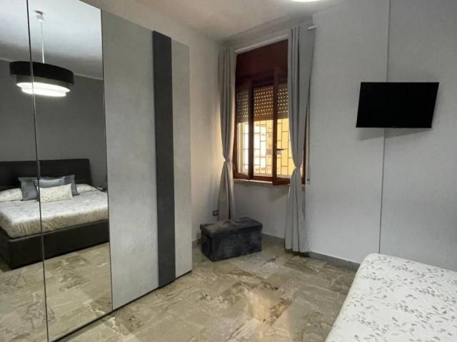 Appartamento in vendita a Napoli NA