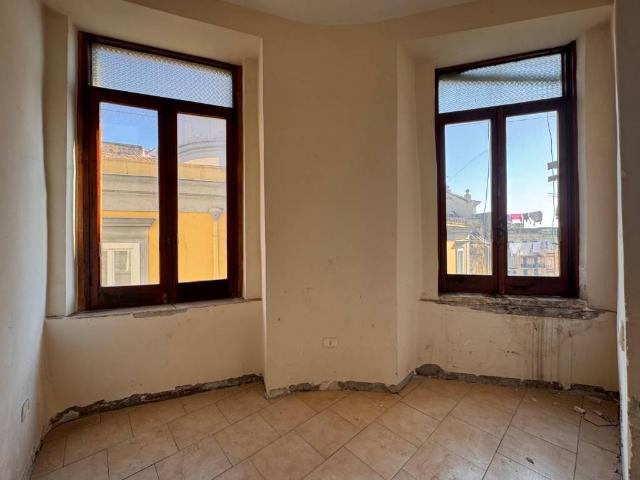 Appartamento in vendita a Napoli NA