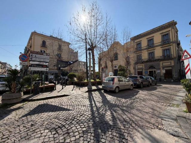 Appartamento in vendita a Napoli NA
