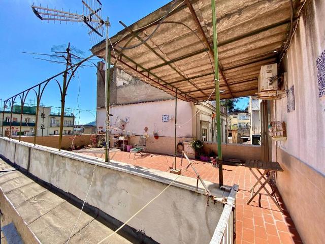 Appartamento in vendita a Napoli NA