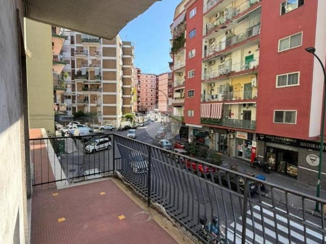 Appartamento in vendita a Napoli NA