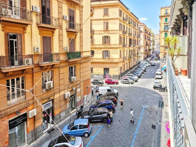 Appartamento in vendita a Napoli NA