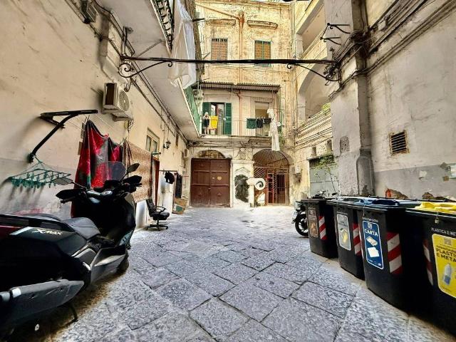 Appartamento in vendita a Napoli NA