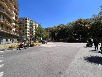 Appartamento in vendita a Napoli NA