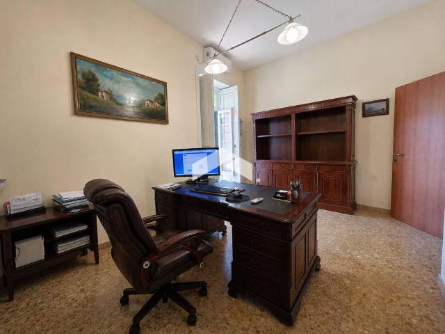 Appartamento in vendita a Napoli NA