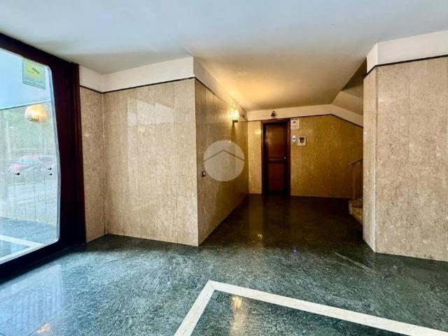 Appartamento in vendita a Napoli NA
