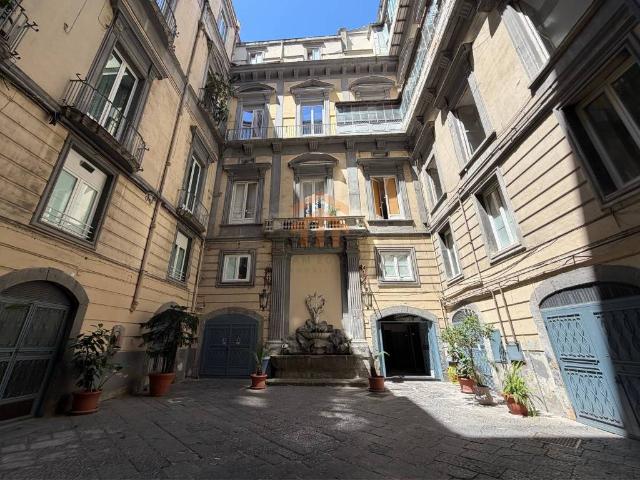 Appartamento in vendita a Napoli NA