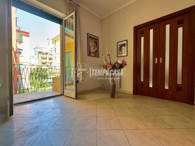 Appartamento in vendita a Napoli NA