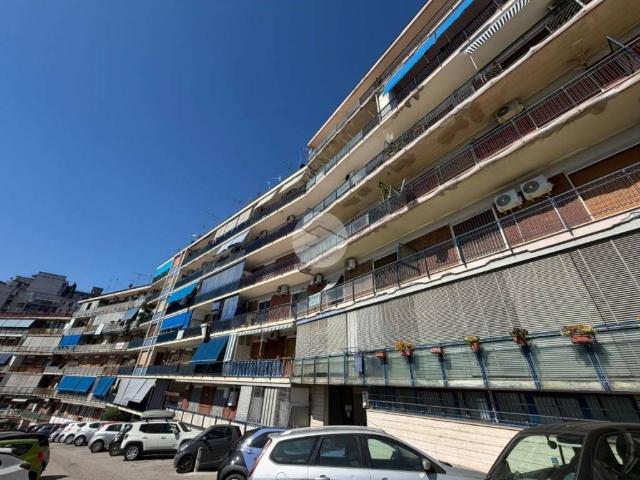 Appartamento in vendita a Napoli NA