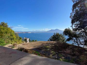 Appartamento in vendita a Napoli NA