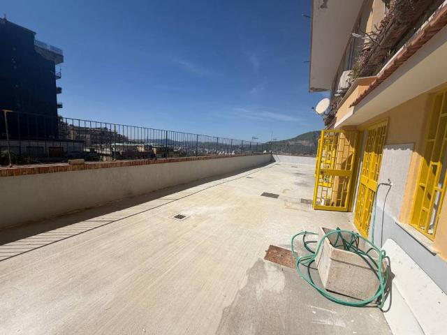 Appartamento in vendita a Napoli NA