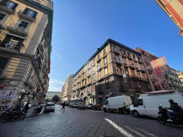 Appartamento in vendita a Napoli NA