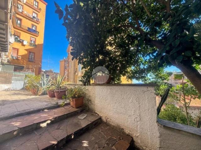 Appartamento in vendita a Napoli NA