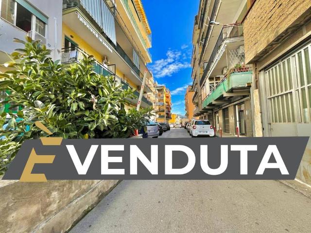 Appartamento in vendita a Napoli NA