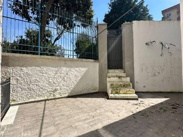 Appartamento in vendita a Napoli NA
