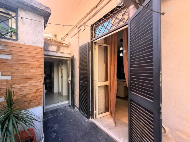 Appartamento in vendita a Napoli NA