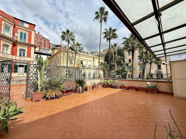 Appartamento in vendita a Napoli NA