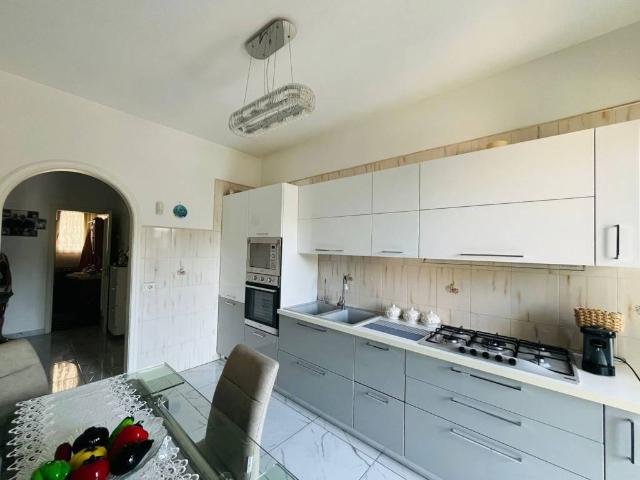 Appartamento in vendita a Napoli NA