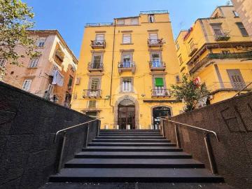 Appartamento in vendita a Napoli NA
