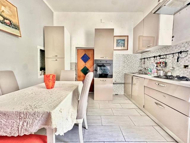 Appartamento in vendita a Napoli NA