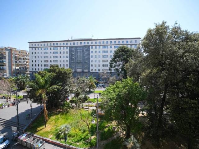 Appartamento in vendita a Napoli NA