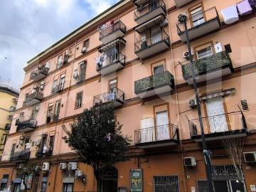 Appartamento in vendita a Napoli NA