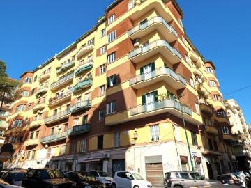 Appartamento in vendita a Napoli NA