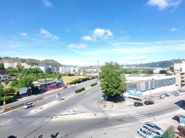 Appartamento in vendita a Napoli NA