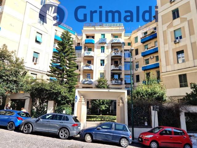 Appartamento in vendita a Napoli NA