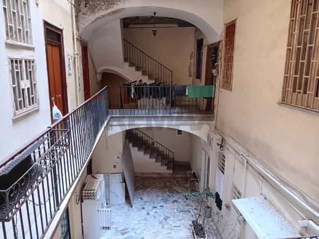 Appartamento in vendita a Napoli NA