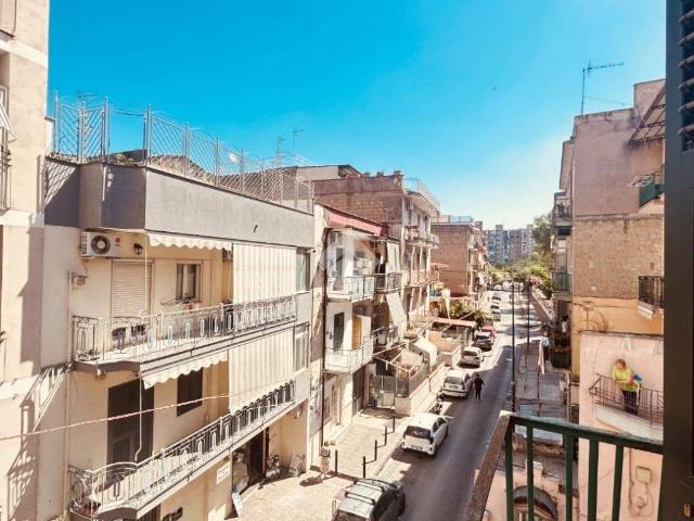 Appartamento in vendita a Napoli NA