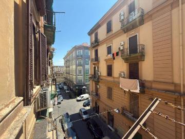 Appartamento in vendita a Napoli NA