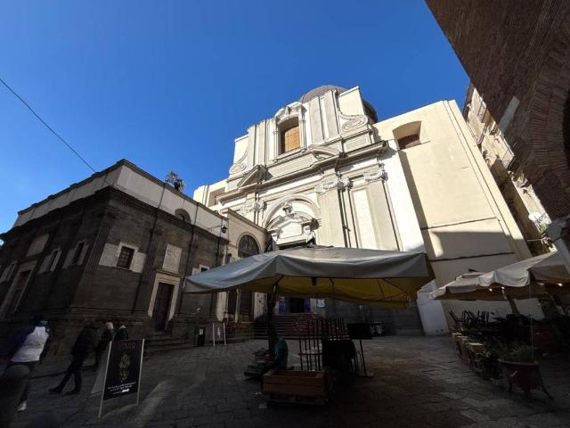 Appartamento in vendita a Napoli NA
