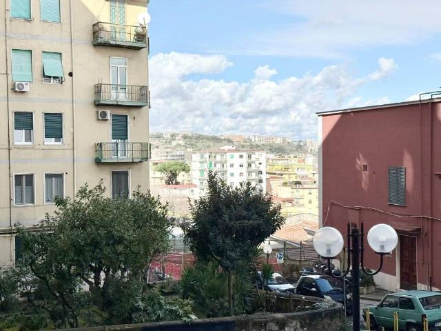 Appartamento in vendita a Napoli NA